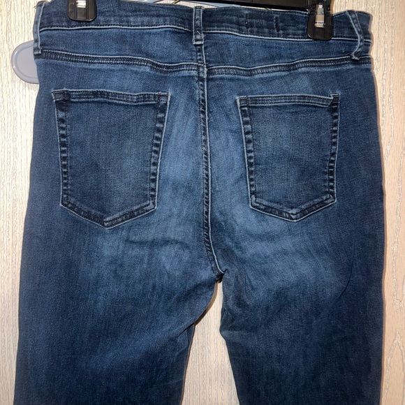 Gap Flare Jeans - Picture 5 of 5